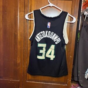 Youth Bucks basketball jersey